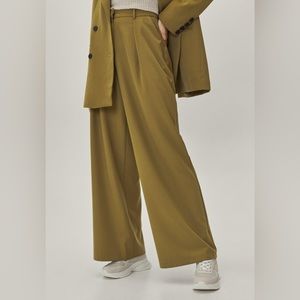NASTY GAL Double Pleated Tailored Trousers in OLIVE